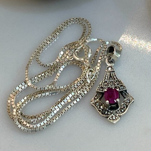 Vtg. Solid 925 Marcasite Pendant w Natural Ruby on a Solid Sterling Box Chain - Picture 15 of 16